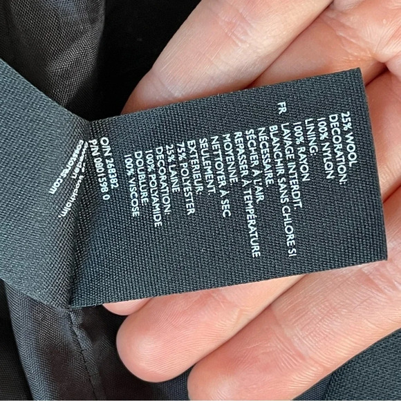 NWT COS Textured Applique Dress v neck wool blend sleeveless pocket black size 2 - Picture 10 of 15